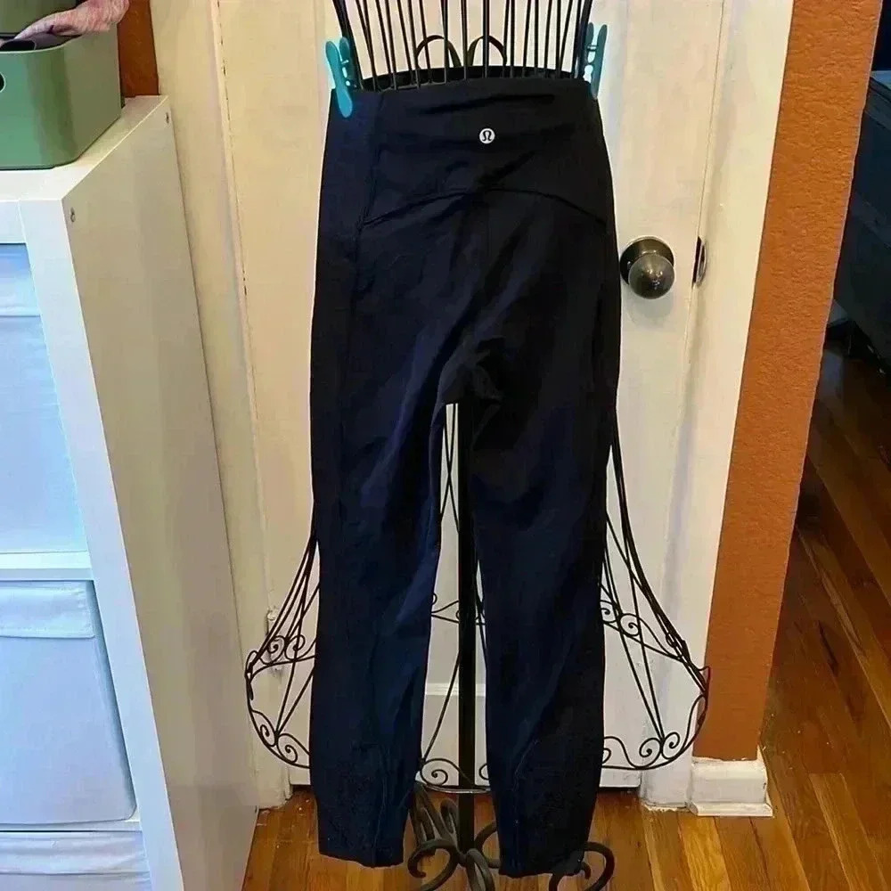Lululemon Colour Me Quick 7/8 Tight 25"-Sz 4